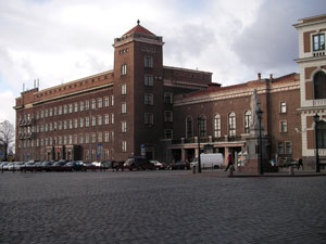university_1322743592_219_lat4.jpg