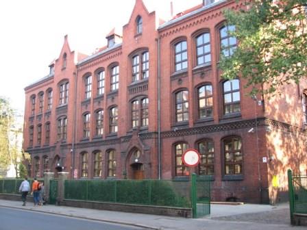 university_1352207631_262_collegium-medicum-bydgoszcz.jpg