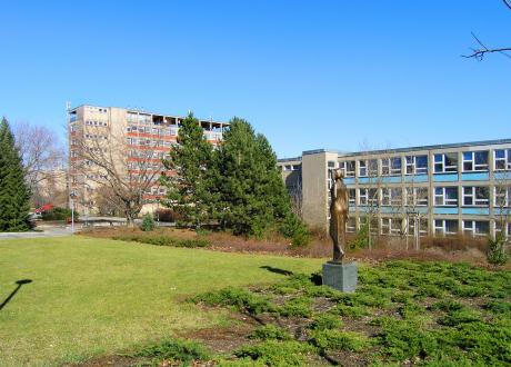 university_1357552831_142_cz-uni-life-sciences-prague.jpg
