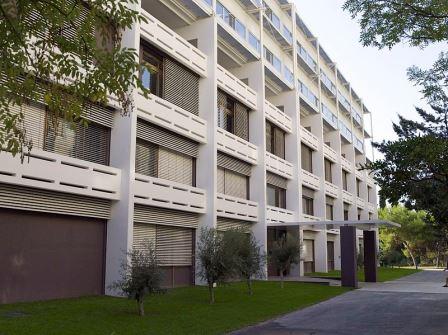 university_1396630901_293_mu-split-c.jpg