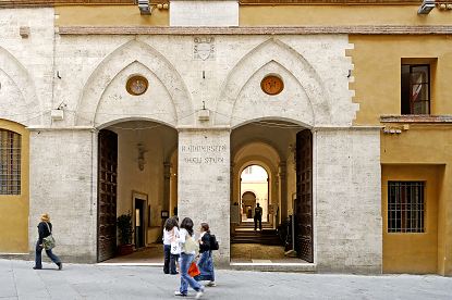 university_1499175416_332_u-siena.jpg