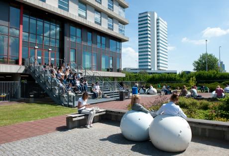 university_1515940884_31_rbs.jpg